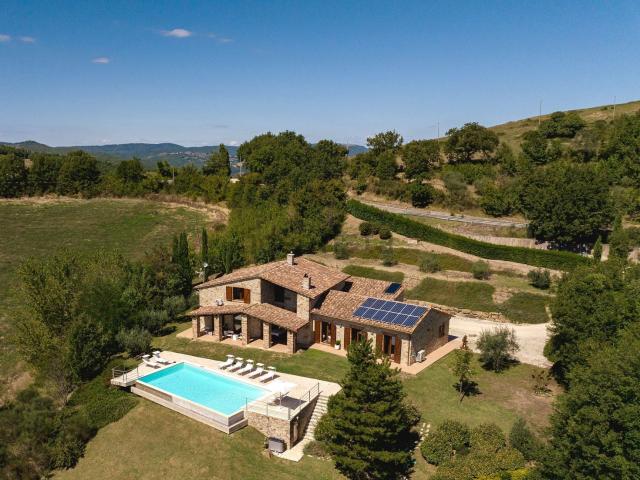 Case e ville in vendita di 345 m²