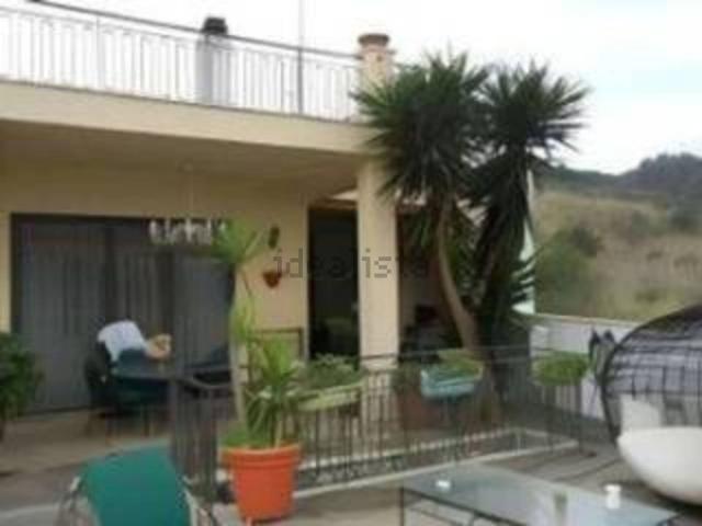 Case e ville in vendita di 346 m² in Contrada Rovetta Faro Superiore 5 s.n.c