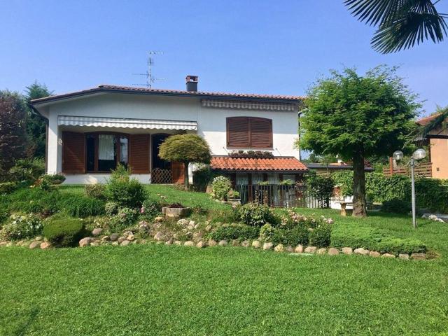 Case e ville in vendita di 347 m²