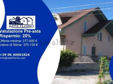 Case e ville in vendita di 346 m² in Via Colle Cottorino