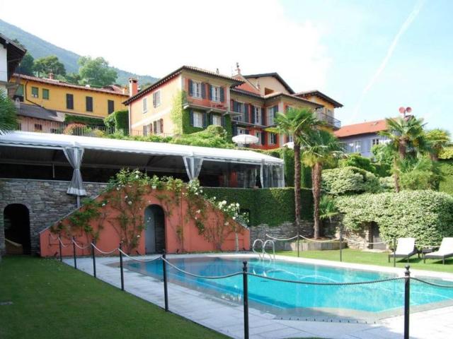 Case e ville in vendita di 3500 m² in Via Giovanni Polli, 10