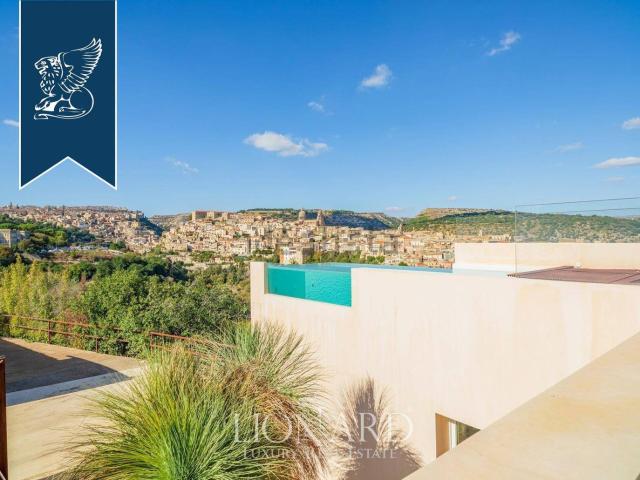Case e ville in vendita di 350 m²
