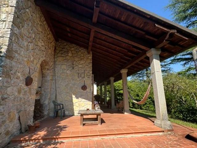 Case e ville in vendita di 350 m²