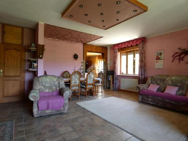 Case e ville in vendita di 350 m²