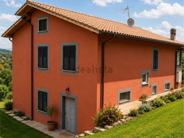 Case e ville in vendita di 350 m²