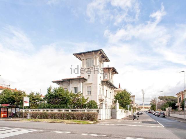 Case e ville in vendita di 350 m²
