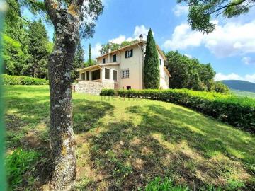 Case e ville in vendita di 350 m²