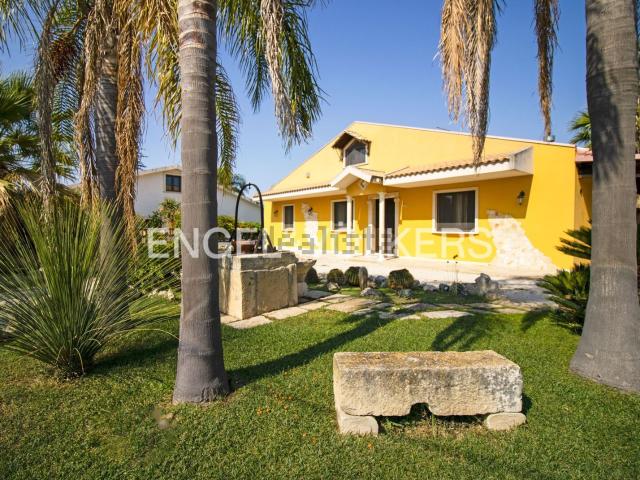 Case e ville in vendita di 350 m²