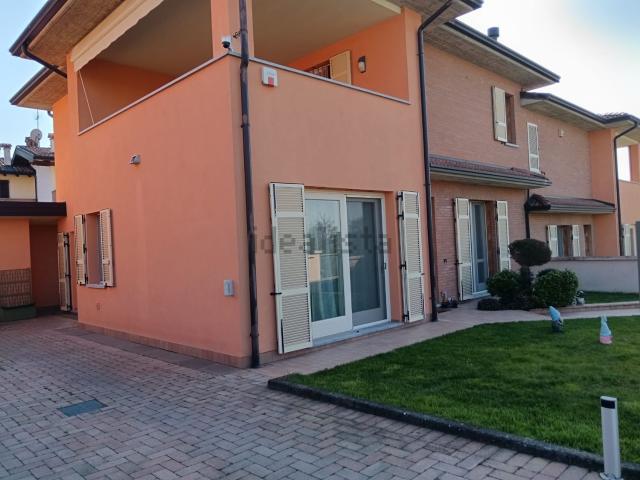 Case e ville in vendita di 350 m²