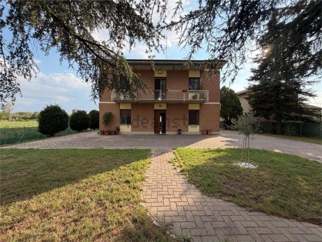 Case e ville in vendita di 350 m²