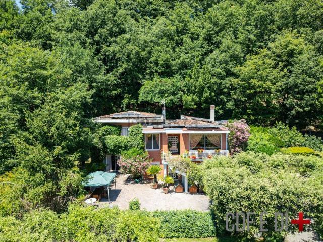 Case e ville in vendita di 350 m²