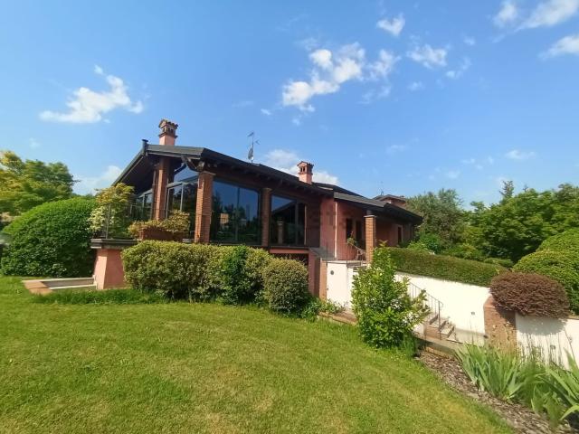 Case e ville in vendita di 350 m²