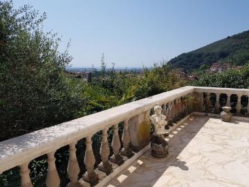 Case e ville in vendita di 350 m²