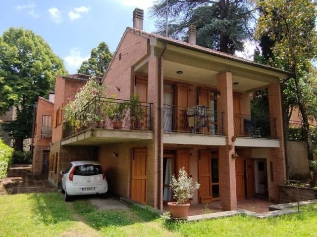 Case e ville in vendita di 350 m²