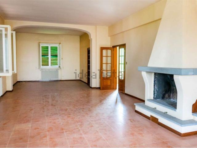 Case e ville in vendita di 350 m²