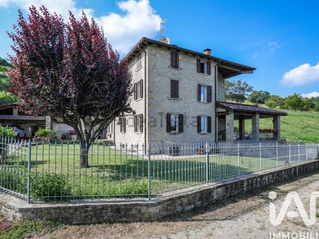 Case e ville in vendita di 350 m² in Via Bruno Bocconi, 71