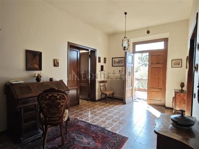 Case e ville in vendita di 350 m² in Via del Castruccio
