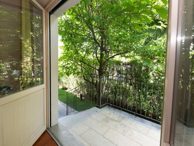 Case e ville in vendita di 350 m² in Via IV Novembre