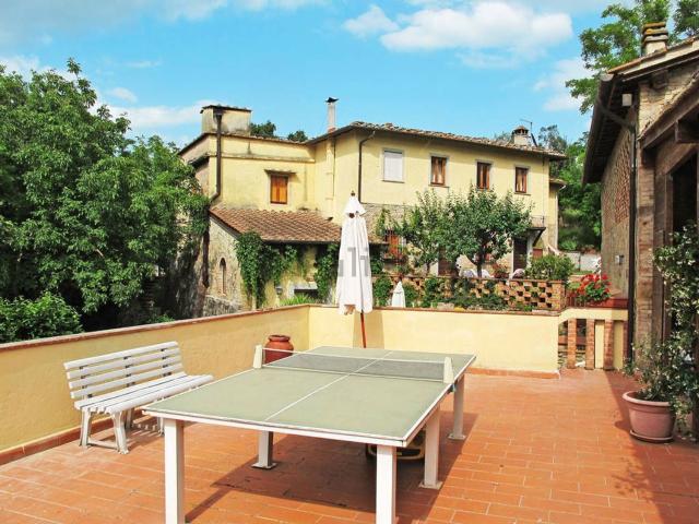 Case e ville in vendita di 350 m² in Strada Magliano