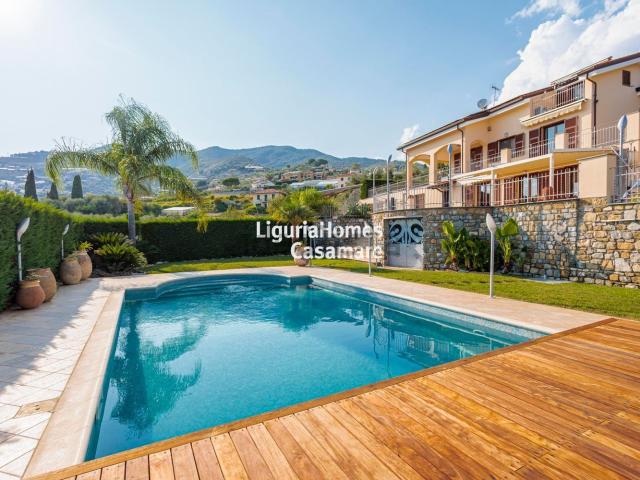 Case e ville in vendita di 350 m² in Strada San Lorenzo