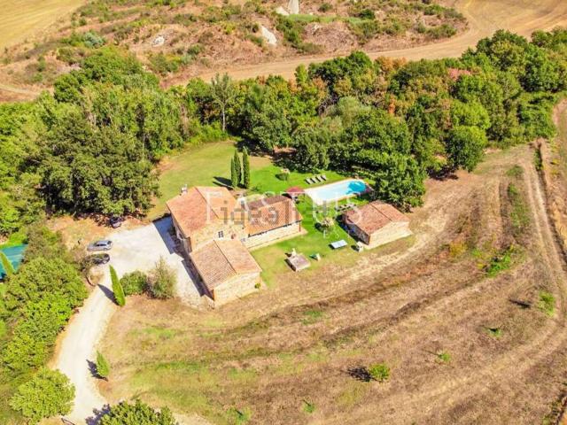 Case e ville in vendita di 350 m² in Strada Vicinale di Belvedere