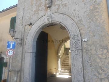 Case e ville in vendita di 351 m² in Piazza municipio