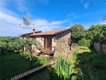 Case e ville in vendita di 352 m²