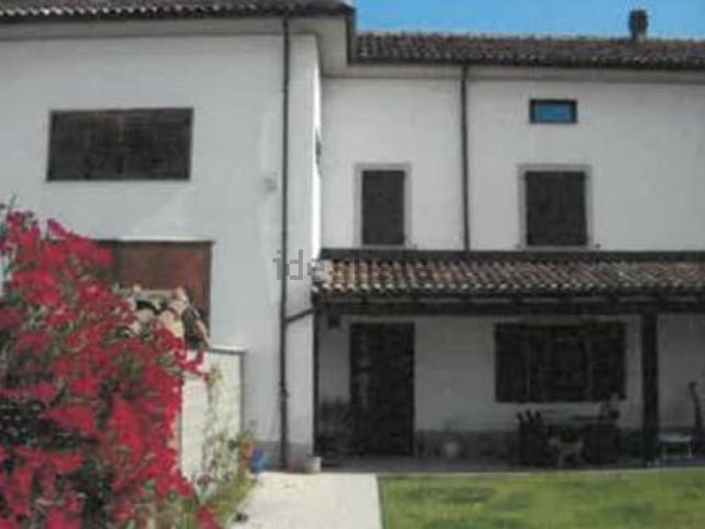 Case e ville in vendita di 355 m² in Via Giovanni Battista Bellocchio