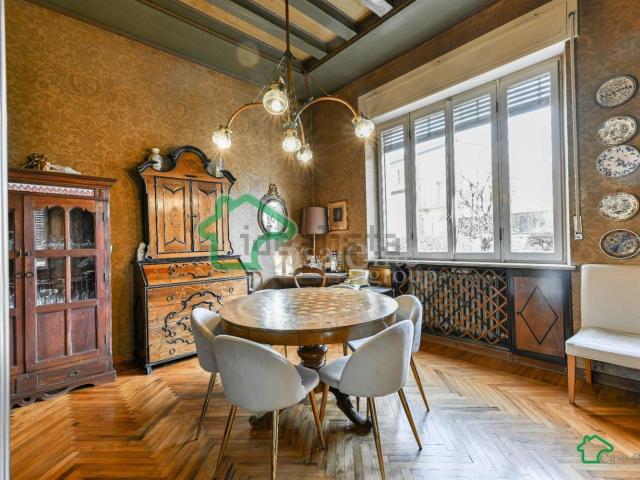 Case e ville in vendita di 356 m² in Via Giuseppe Verdi