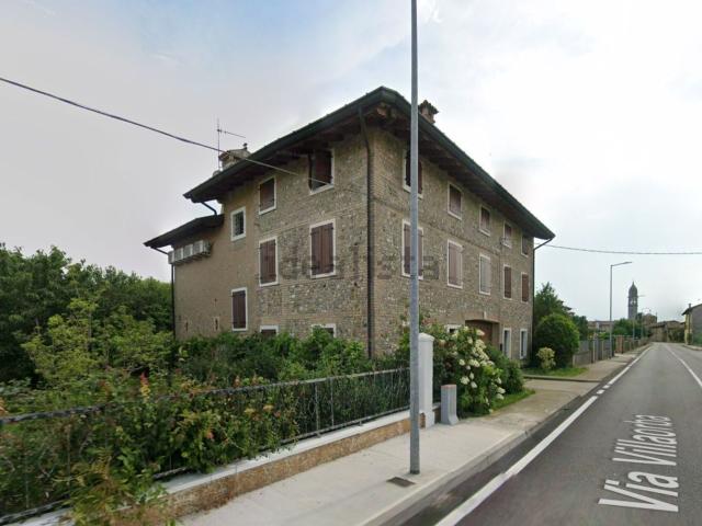 Case e ville in vendita di 356 m² in Via Villaorba