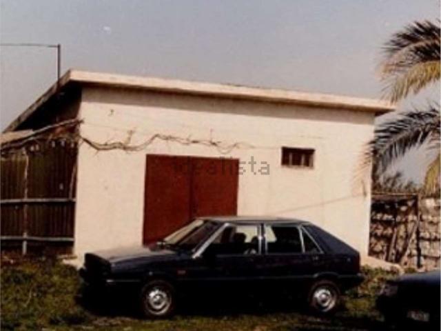 Case e ville in vendita di 356 m² in Piazza Famiglia Nocelli, 9