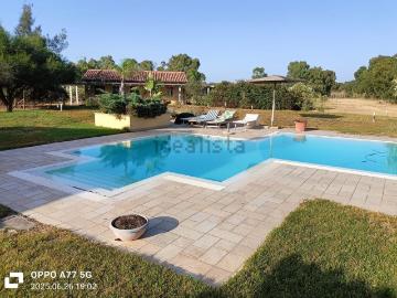 Case e ville in vendita di 359 m² in Strada Provinciale 15