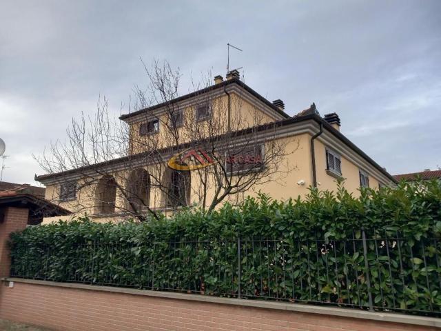 Case e ville in vendita di 360 m²