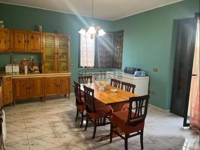 Case e ville in vendita di 360 m²