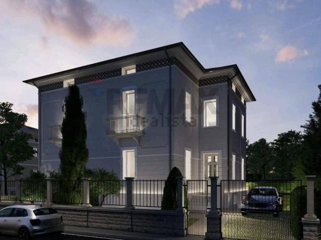 Case e ville in vendita di 360 m²