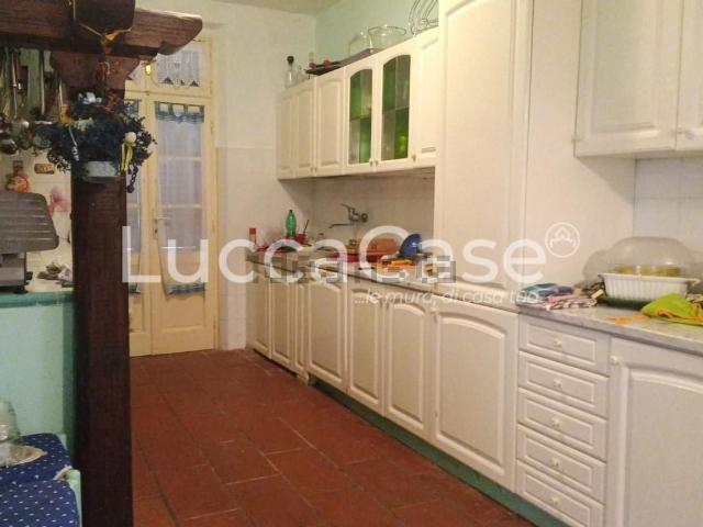 Case e ville in vendita di 360 m²