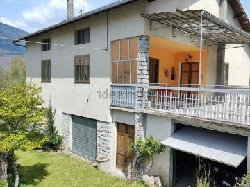 Case e ville in vendita di 360 m²