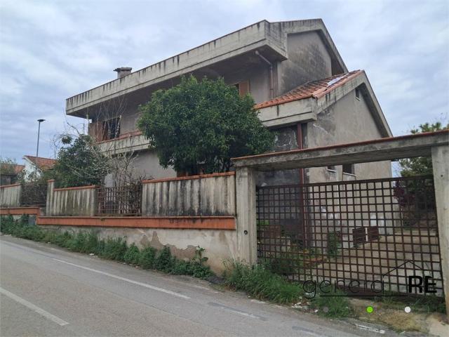 Case e ville in vendita di 360 m²