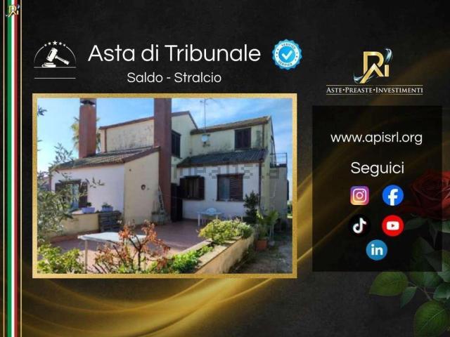 Case e ville in vendita di 360 m² in Via Felcete
