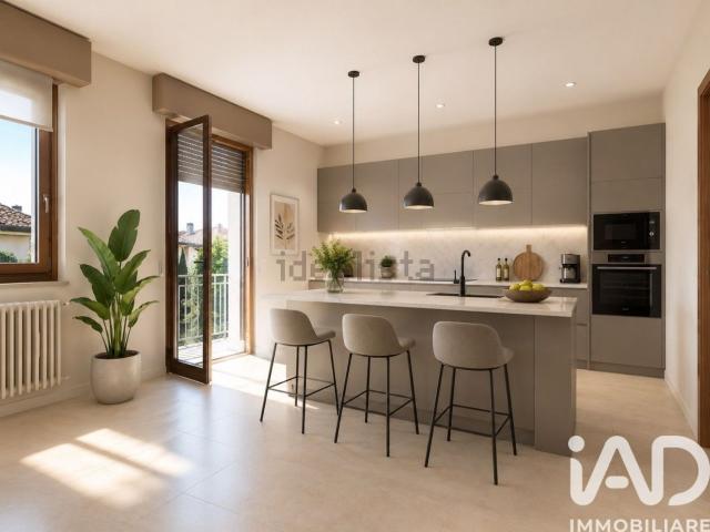 Case e ville in vendita di 360 m² in Via Malocco, 80