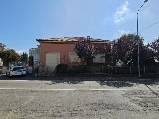 Case e ville in vendita di 360 m² in Corso Casale, 289