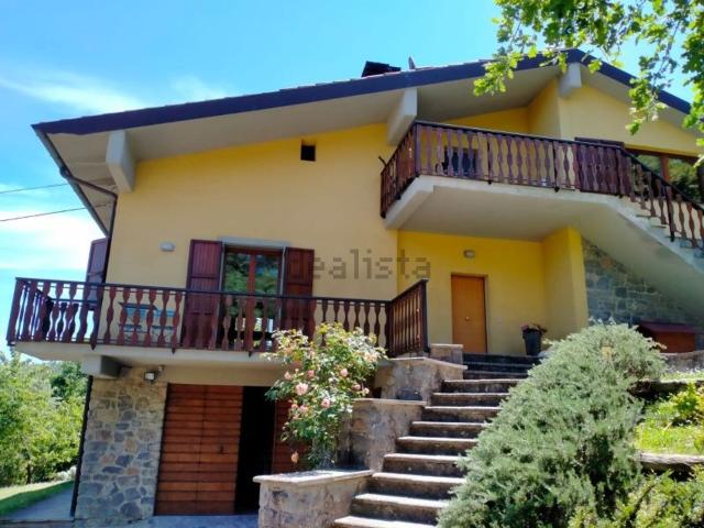 Case e ville in vendita di 360 m² in Località Torrino