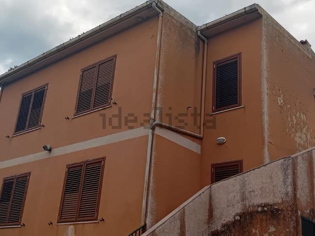 Case e ville in vendita di 360 m² in Strada Vicinale Baddelonga Russeglia