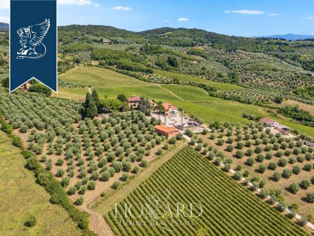 Case e ville in vendita di 3624 m²