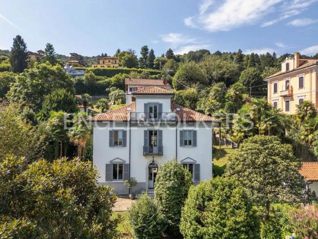 Case e ville in vendita di 363 m² in Via per Vedasco