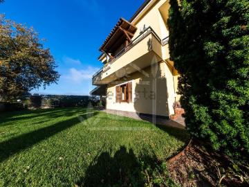 Case e ville in vendita di 363 m² in Strada Vicinale San Michele