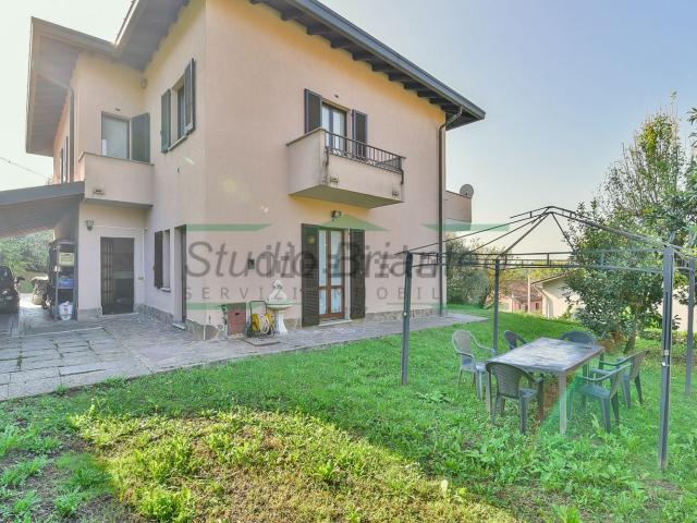 Case e ville in vendita di 364 m² in Via Malpighi Marcello