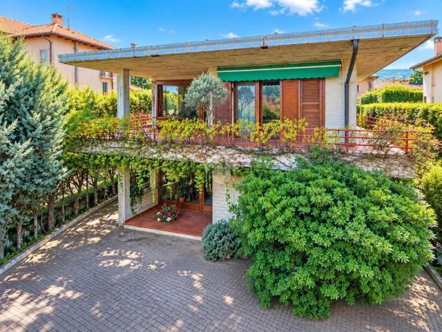 Case e ville in vendita di 365 m² in Contrada Sant&apos Agata, 13