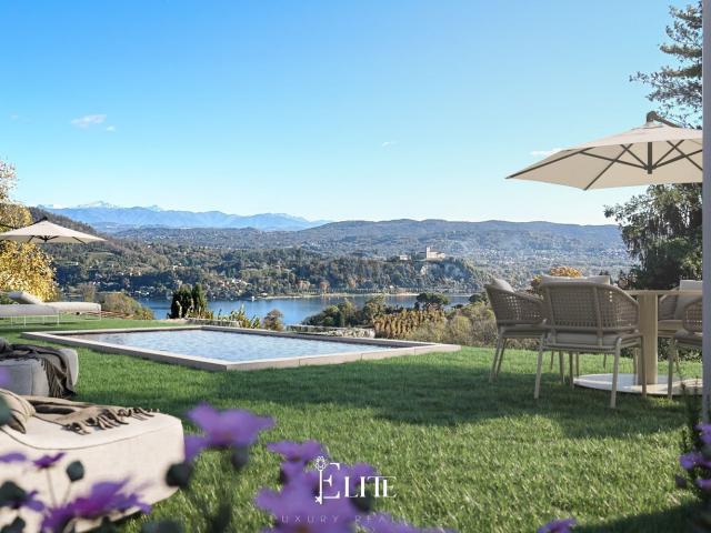 Case e ville in vendita di 369 m² in Via Campagna, 10