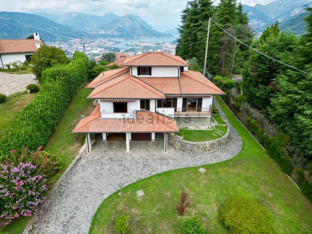 Case e ville in vendita di 369 m² in Via San Paolo, 7
